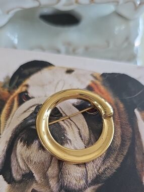 3/$10 Monet Shiny Gold Circular Brooch Pin